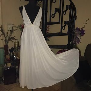 Vintage 70s Miss Elaine Full Sweep Maxi Long Nightgown Slip Dress Lingerie